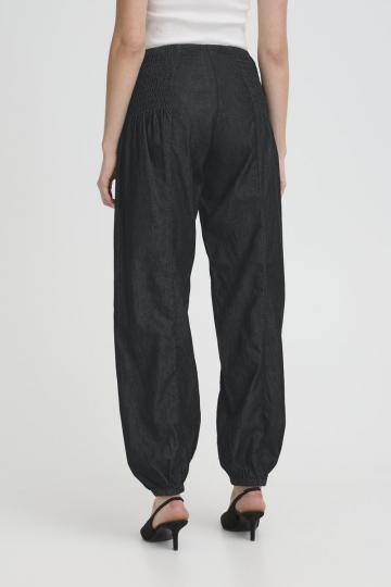 Свободные джинсы