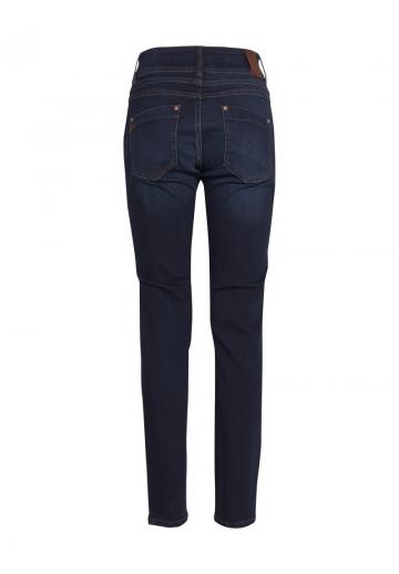 Узкие джинсы