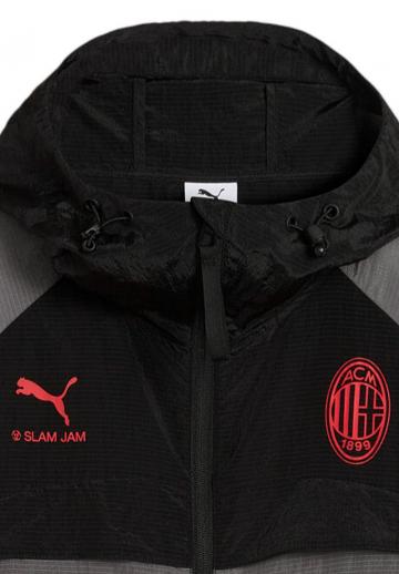 Спортивная куртка