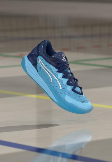 Кроссовки для зала