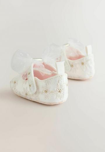 Детская обувь