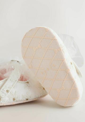 Детская обувь