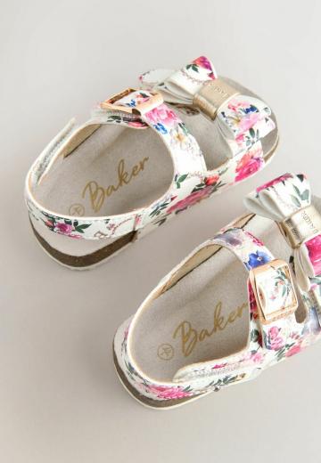 Детская обувь