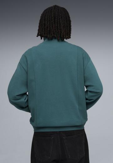 Спортивная кофта