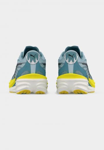 Беговые кроссовки