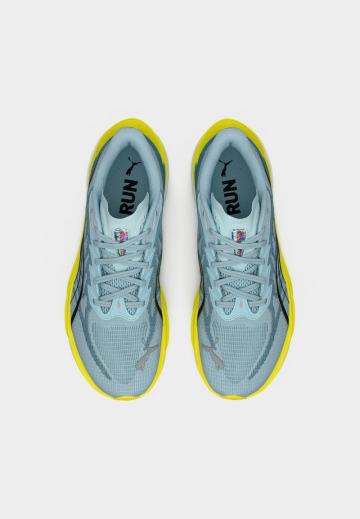 Беговые кроссовки