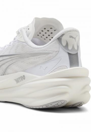 Беговые кроссовки