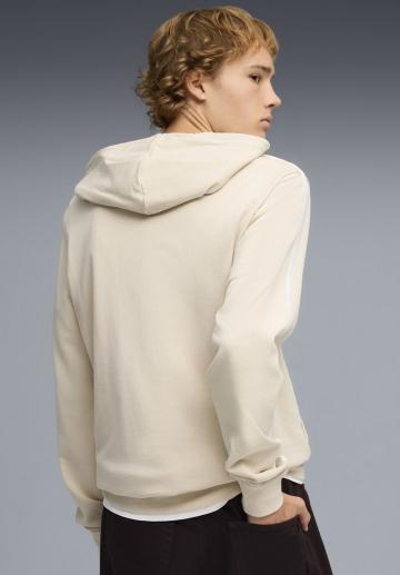 Спортивная кофта