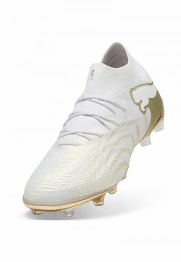 Футбольные бутсы