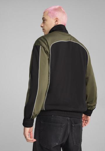 Спортивная куртка