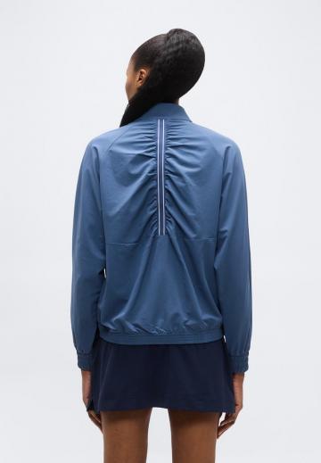 Спортивная куртка