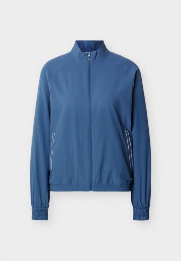 Спортивная куртка