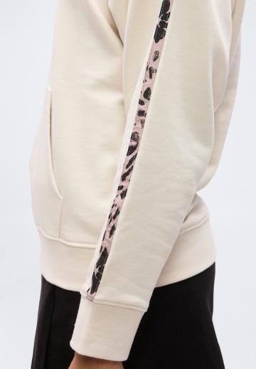 Спортивная толстовка