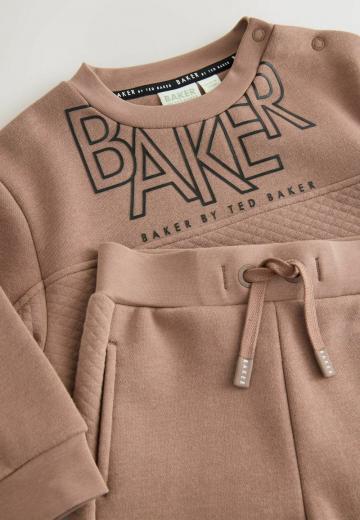 Набор одежды