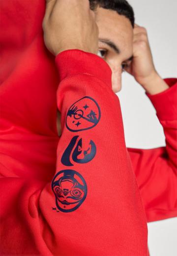 Спортивная кофта