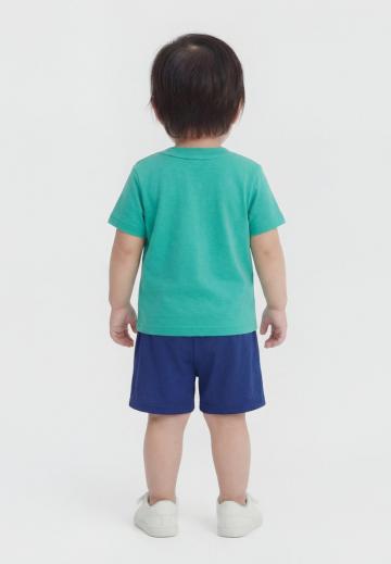 Спортивные шорты