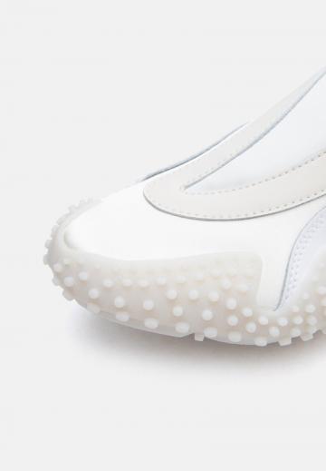 Спортивные балетки