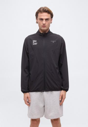 Спортивная куртка