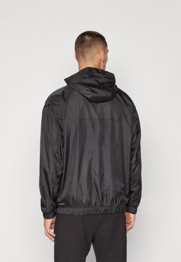 Куртка-дождевик