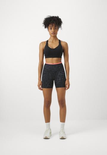 Бюстгальтер без косточек