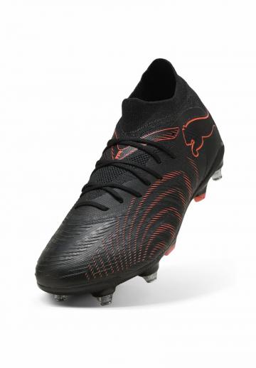 Футбольные бутсы