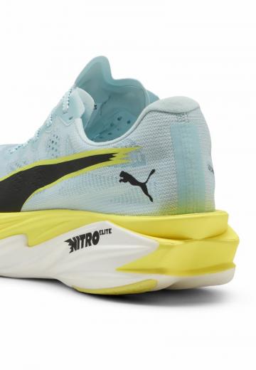 Беговые кроссовки