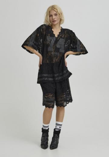 Кружевная блузка