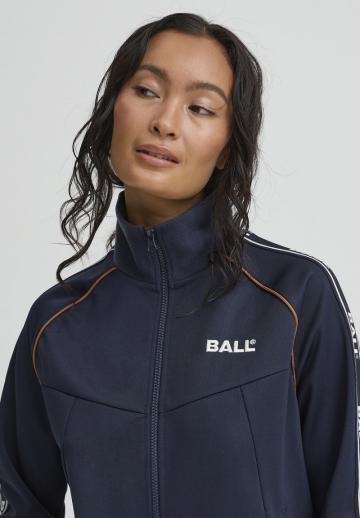 Спортивная куртка