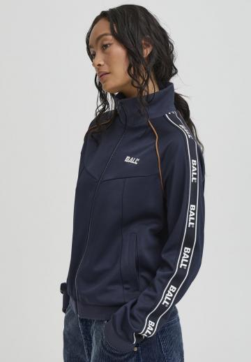 Спортивная куртка