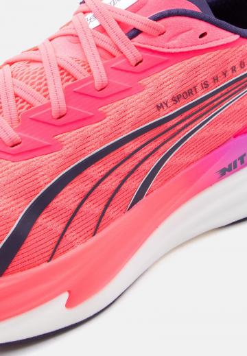 Тренировочные кроссовки