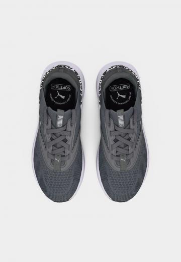 Беговые кроссовки