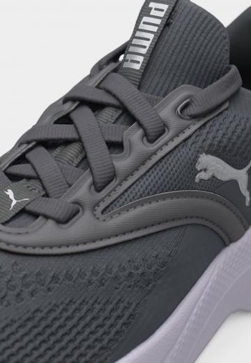 Беговые кроссовки