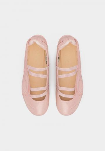 Спортивные балетки