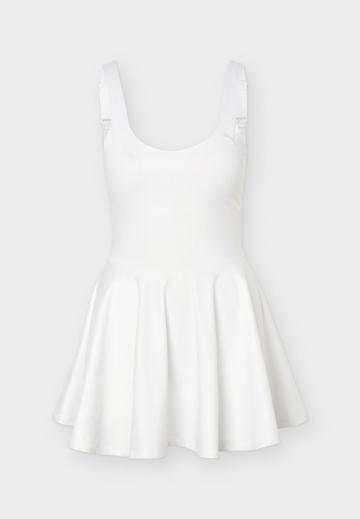 Спортивное платье