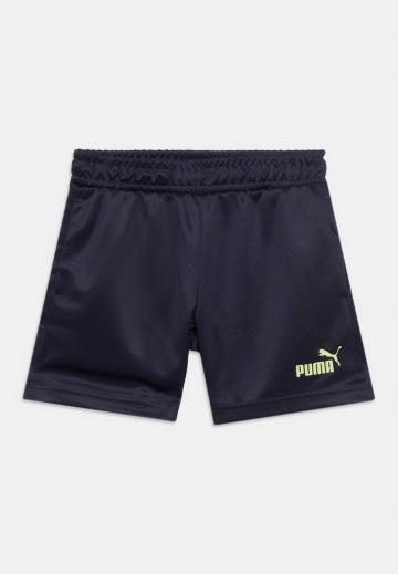 Спортивные шорты