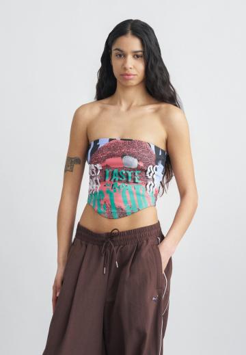 Топ без бретелек