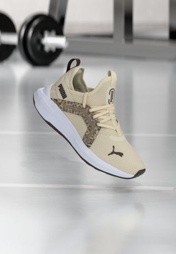 Тренировочные кроссовки