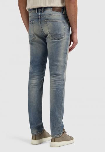Узкие джинсы