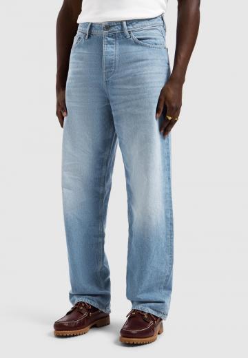 Свободные джинсы
