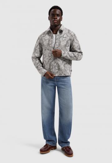 Свободные джинсы