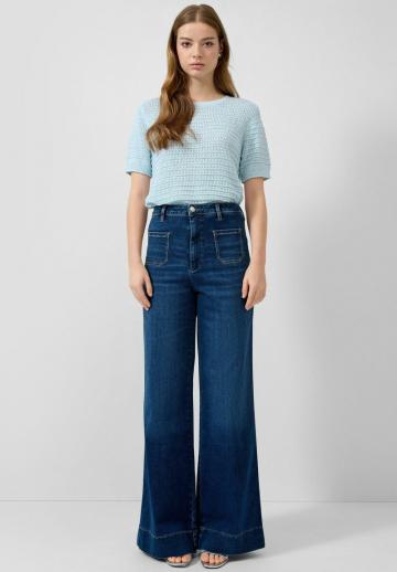 Клешеные джинсы