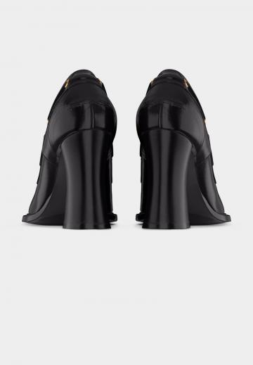 Туфли на шнуровке