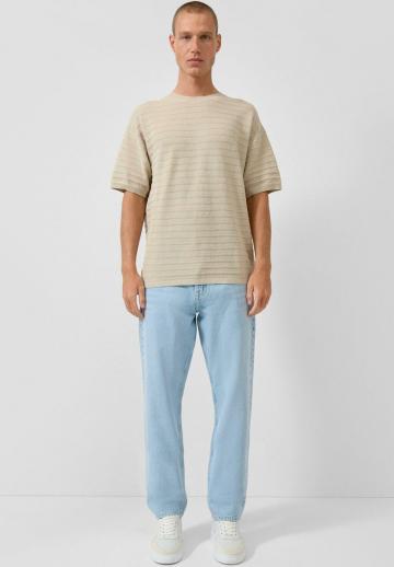 Прямые джинсы