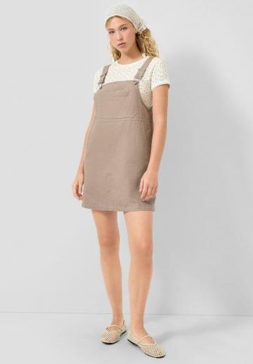 Короткое платье