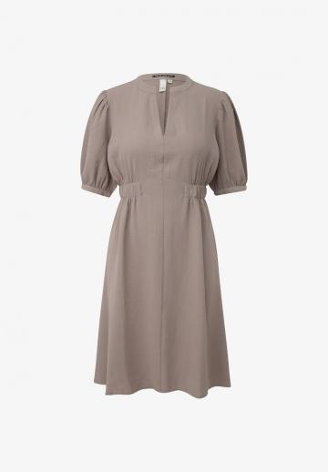 Короткое платье