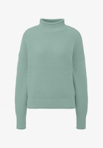 Длинный пуловер