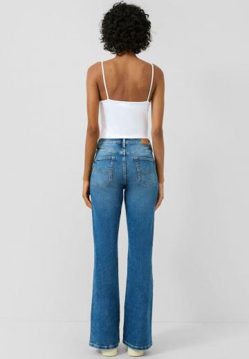 Топ на бретельках