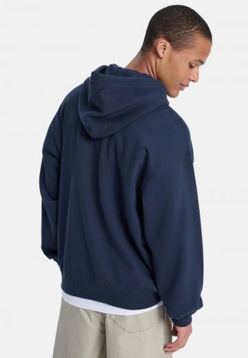 Спортивная кофта