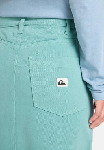 Юбка с накладными карманами