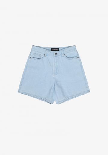 Джинсовые шорты